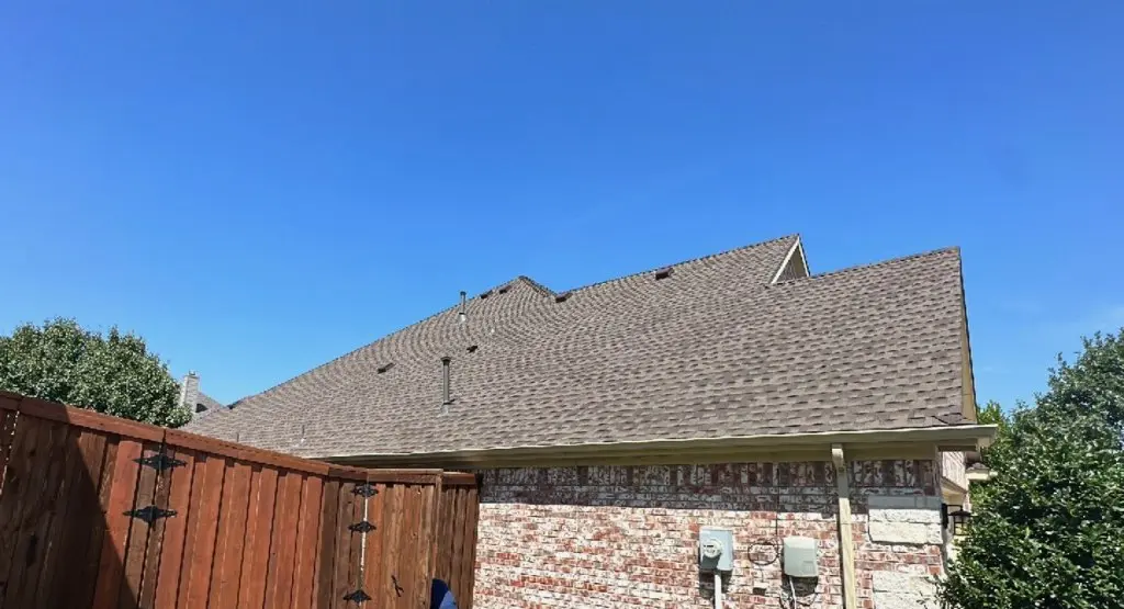Completed roof replacement project in Willowick